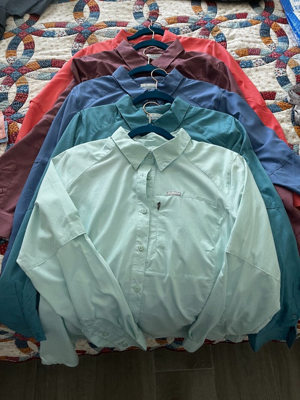 BLUE Columbia Women's XL long sleeve shirt